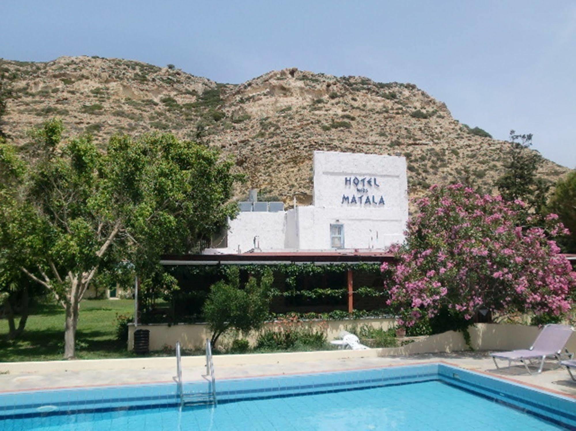 Hotel Neos Matala エクステリア 写真
